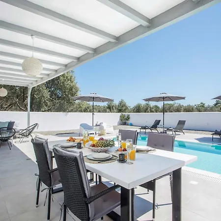 Villaphysis With Private Pool Lardos Exterior foto