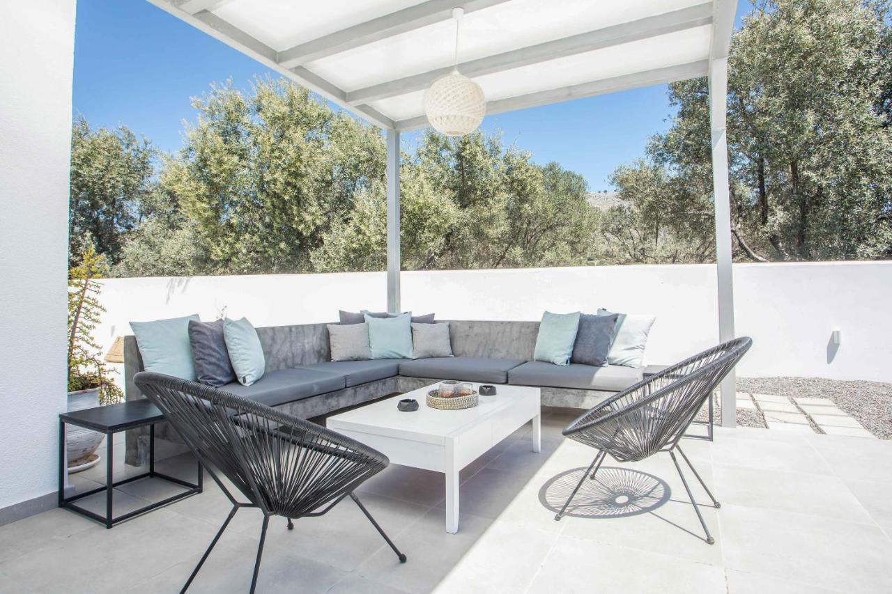 Villa Villaphysis With Private Pool