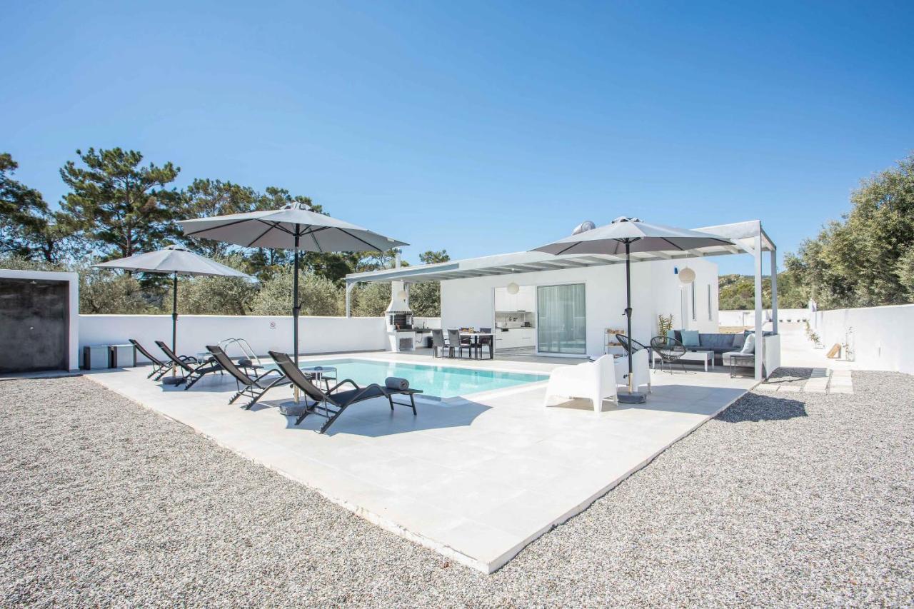 Villaphysis With Private Pool Villa